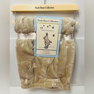 Winnie the Pooh Bear Collection Embossed Baby Blanket Pooh Floating Balloons